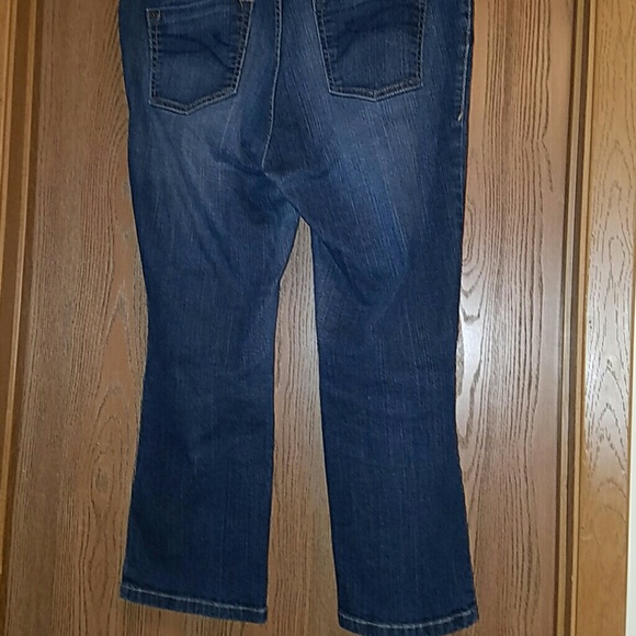 DKNY capri jeans - Picture 5 of 6
